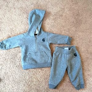 Carhartt Sweatshirt and sweatpants